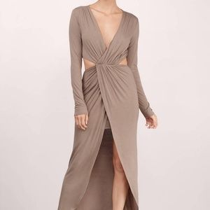 ⭐ Tobi Wilhemina Dress